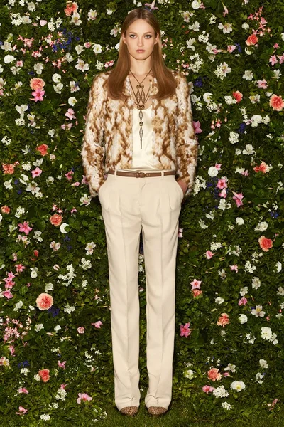 Look 23